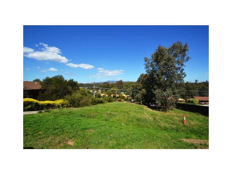 19 Hanley Crescent, Seymour VIC 3660
