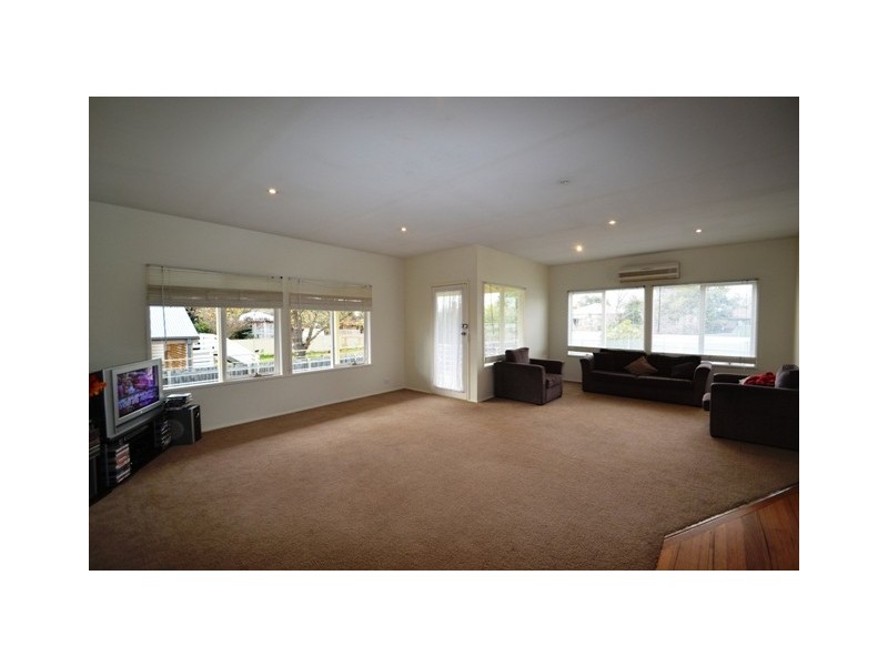 48 High Street, Seymour VIC 3660