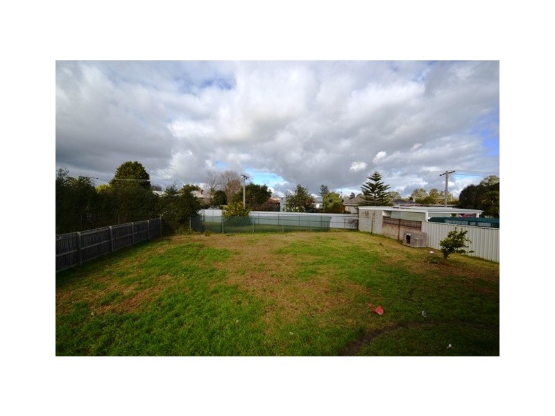 48 High Street, Seymour VIC 3660