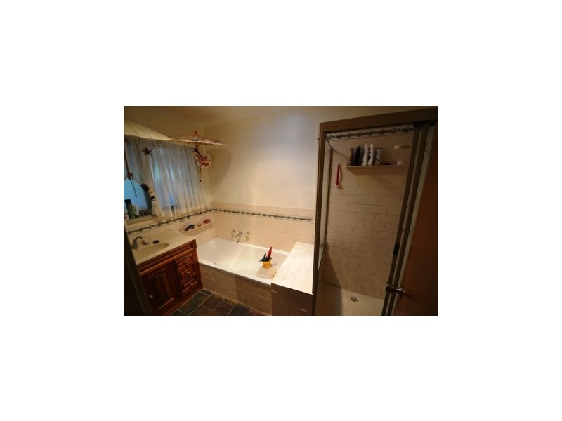 2 O’Shea Court, Seymour VIC 3660