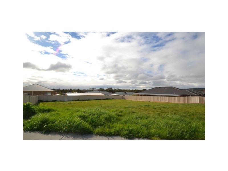 13 Heffey Court, Seymour VIC 3660