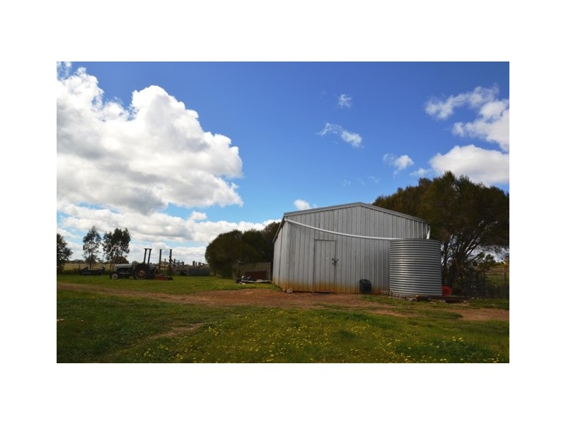 975 Seymour-Pyalong Rd, Seymour VIC 3660