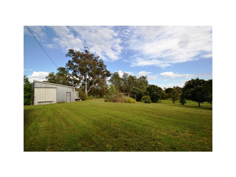 6 – 8 Wedge Street, Avenel VIC 3664