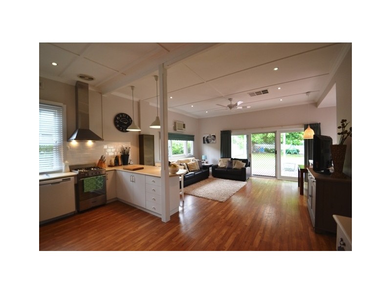 17 Park Street, Seymour VIC 3660