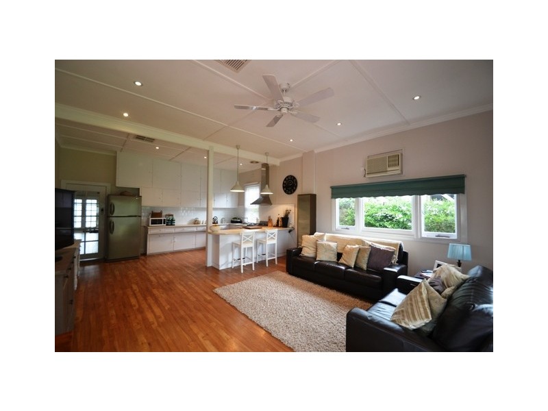 17 Park Street, Seymour VIC 3660