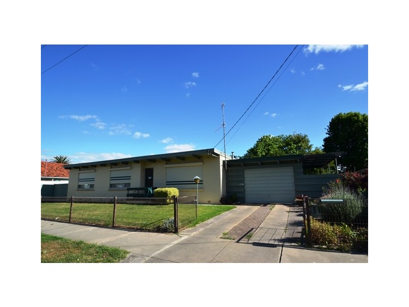 48 Railway Street, Seymour VIC 3660