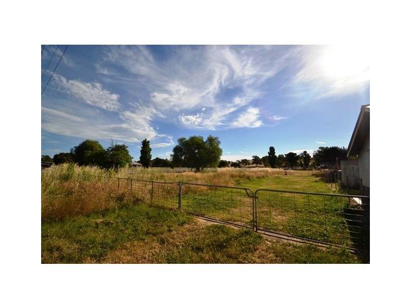 1 Hughes Street, Avenel VIC 3664