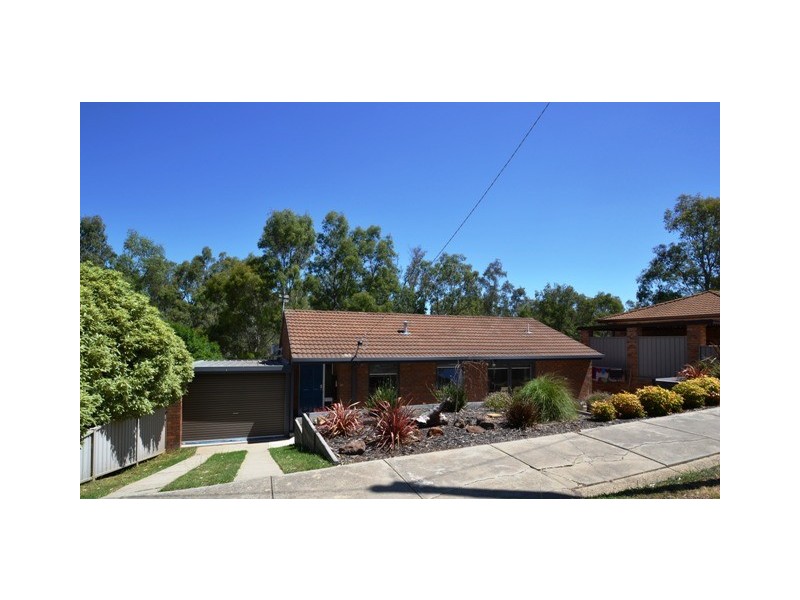 34 Hanley Crescent, Seymour VIC 3660