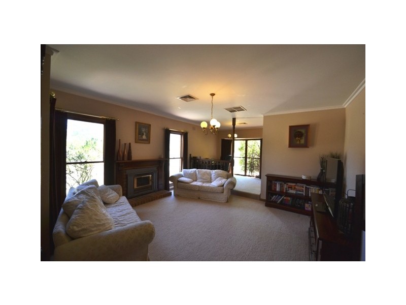 69 Redbank Road, Seymour VIC 3660