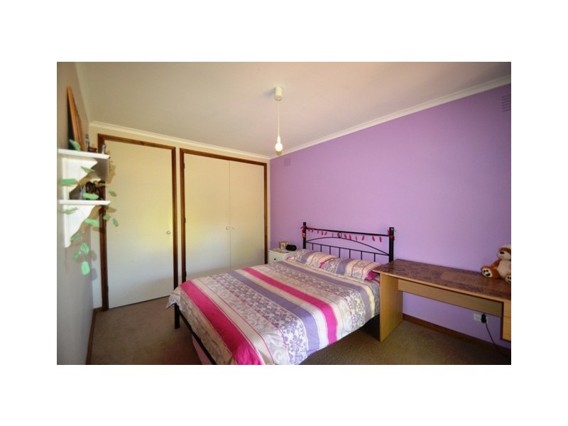 69 Redbank Road, Seymour VIC 3660