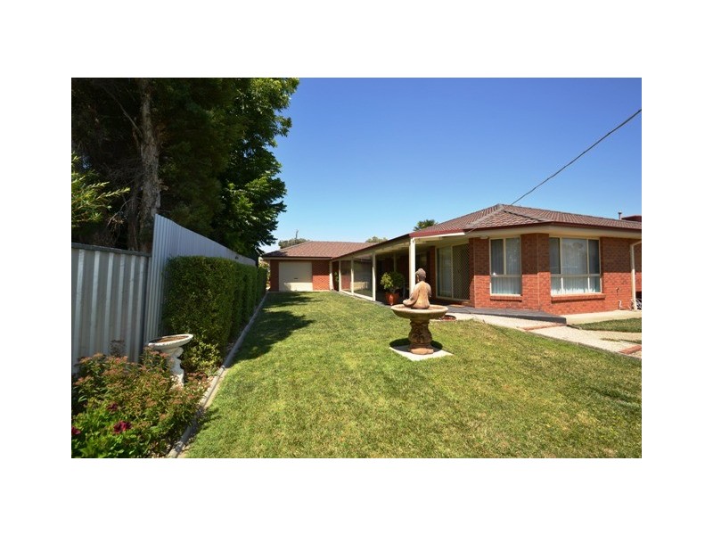 47 Loco Street, Seymour VIC 3660