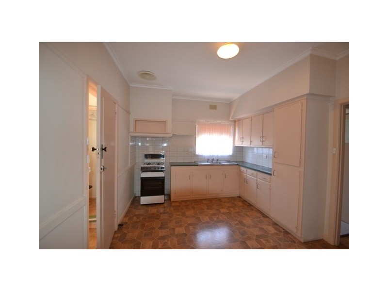 15 Tehan Street, Seymour VIC 3660