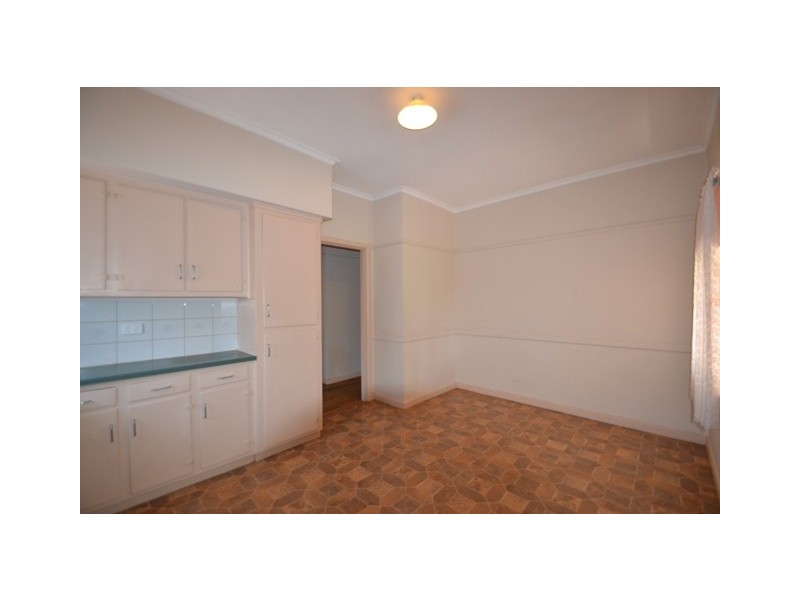 15 Tehan Street, Seymour VIC 3660