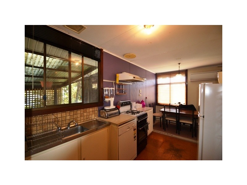 10 Smith Street, Seymour VIC 3660