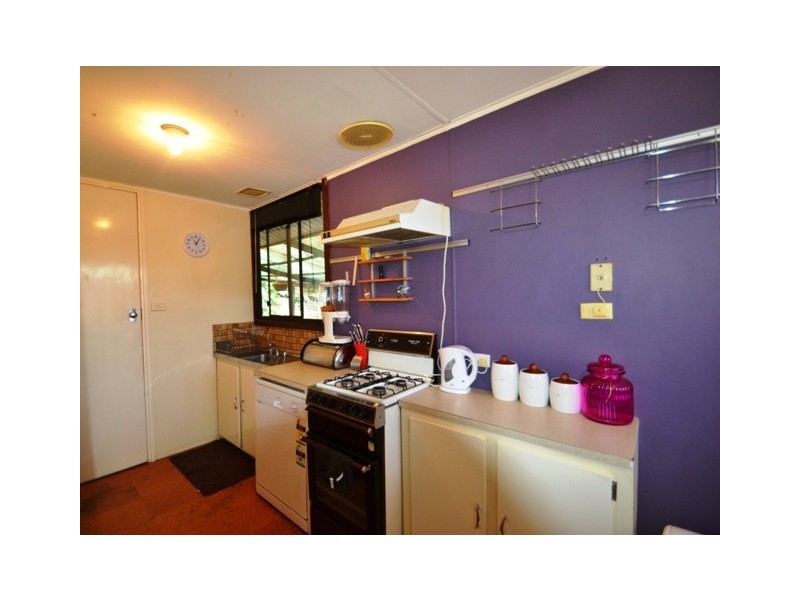 10 Smith Street, Seymour VIC 3660