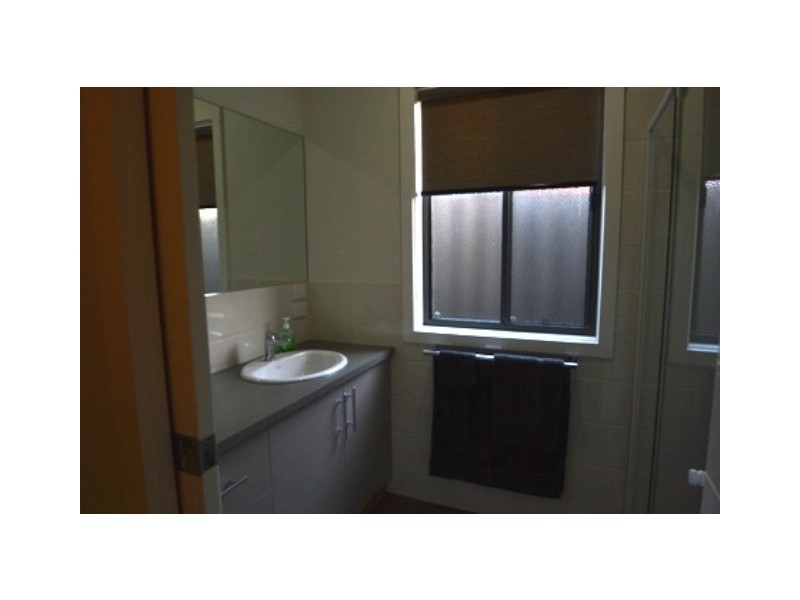 2/8 President, Seymour VIC 3660