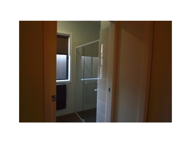 2/8 President, Seymour VIC 3660