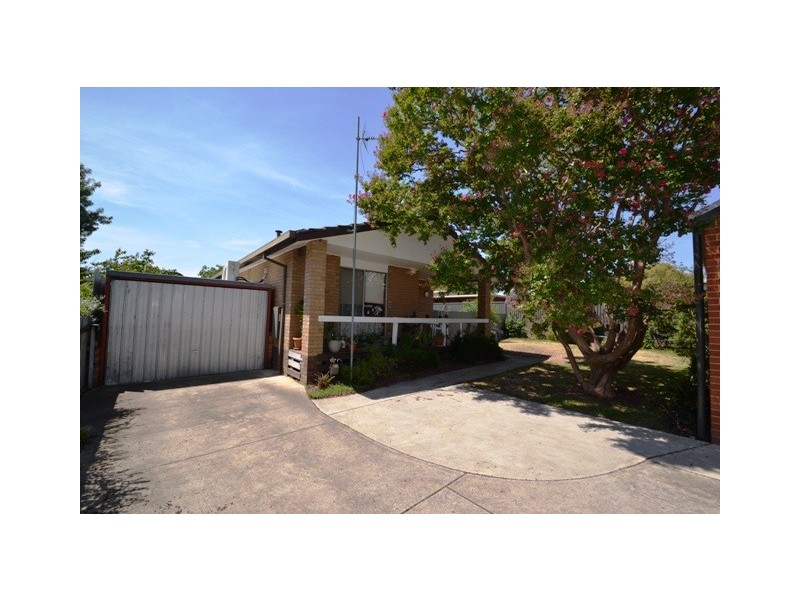 30A Butler, Seymour VIC 3660