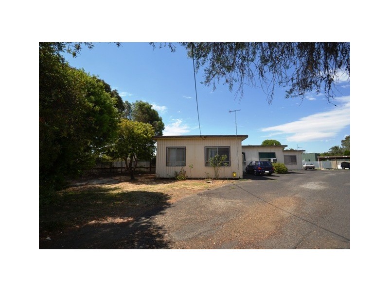 38 Wallis, Seymour VIC 3660