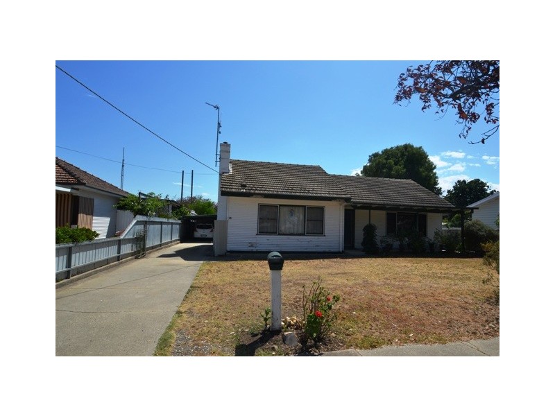 38 Alfred, Seymour VIC 3660