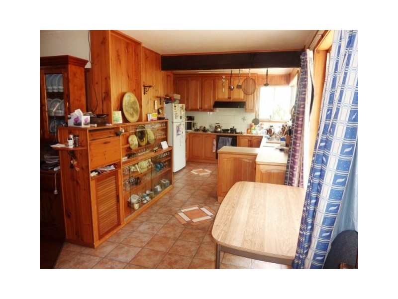 38 Anderson Street, Avenel VIC 3664