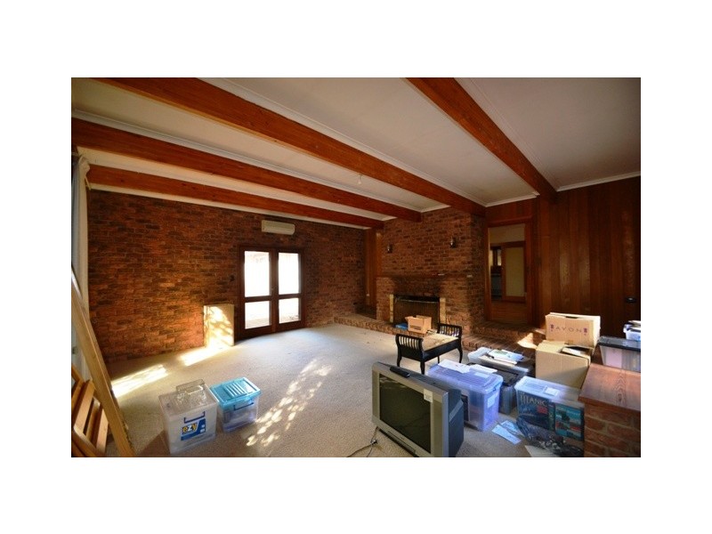 38 Anderson Street, Avenel VIC 3664