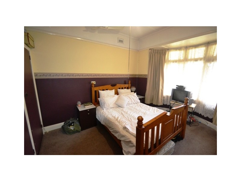 8 Tristan, Seymour VIC 3660