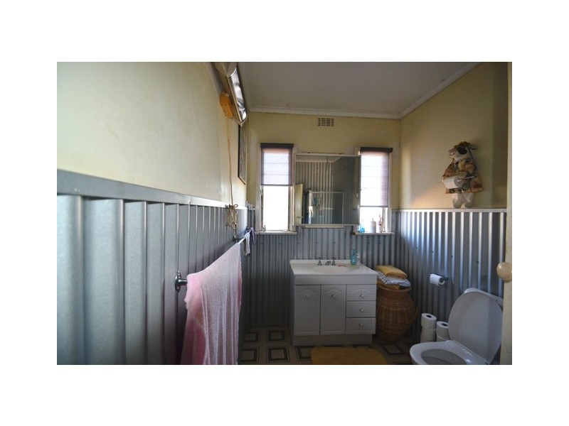 150 Hume and Hovell Rd, Seymour VIC 3660