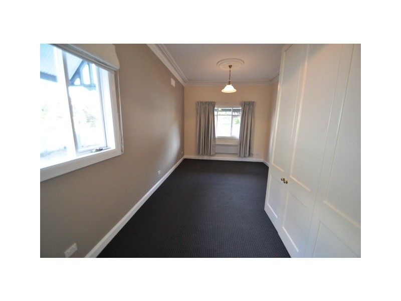 45 Park Street, Seymour VIC 3660