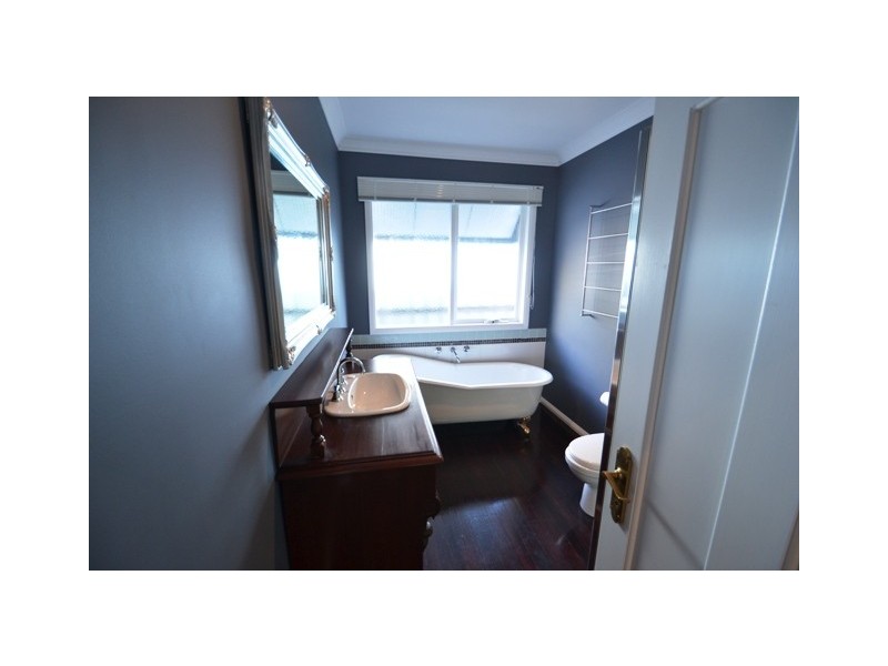 45 Park Street, Seymour VIC 3660