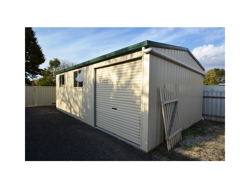 45 Park Street, Seymour VIC 3660