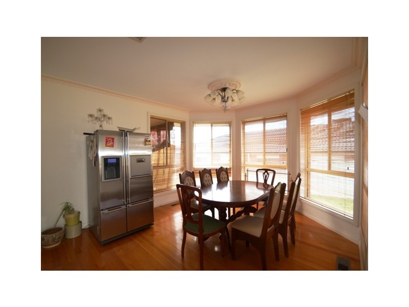 11 Doyle Court, Seymour VIC 3660