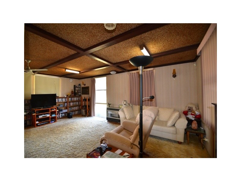 11 Kobyboyn Road, Seymour VIC 3660