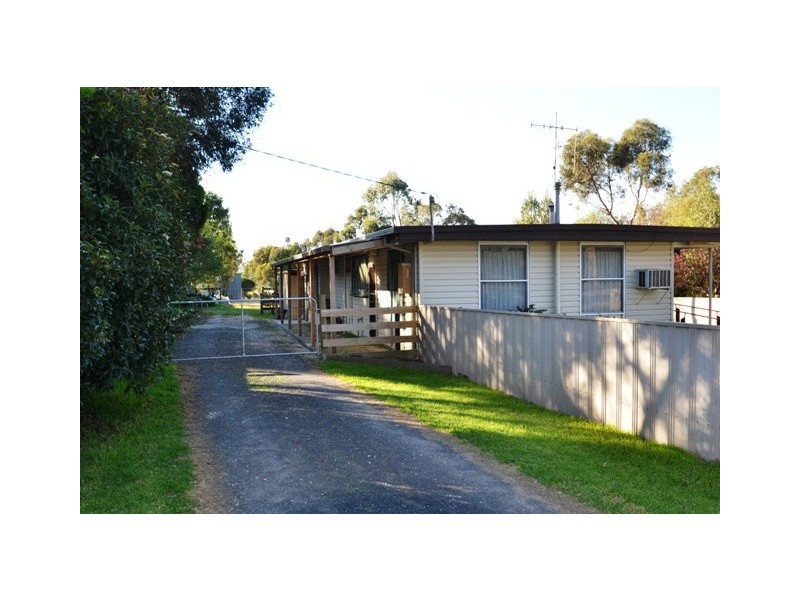 11 Kobyboyn Road, Seymour VIC 3660