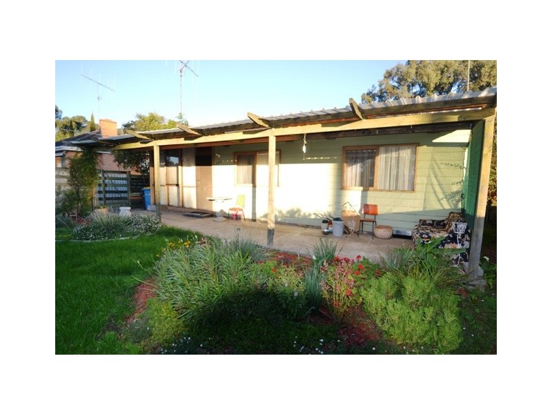 106 Tarcombe Rd, Seymour VIC 3660