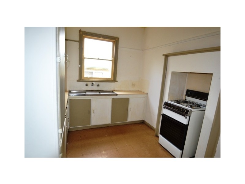 14 Morison Cres, Seymour VIC 3660