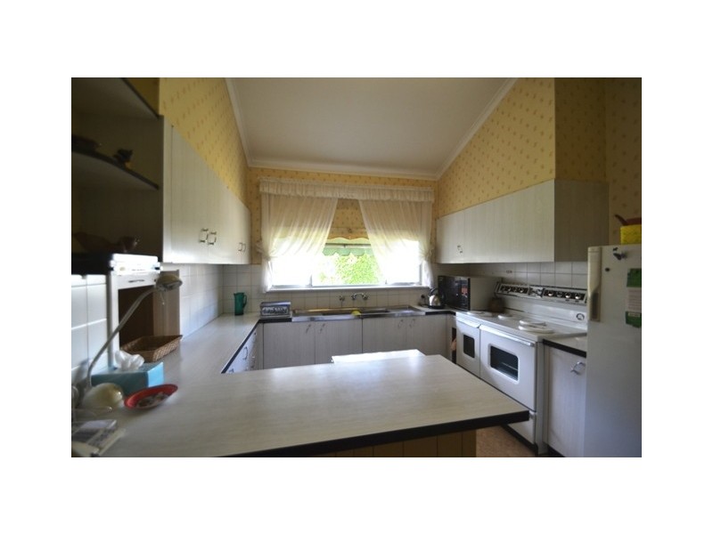 19 Guild Street, Seymour VIC 3660