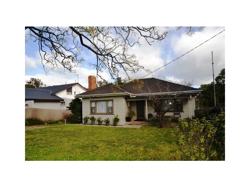 4 Delhi Street, Seymour VIC 3660