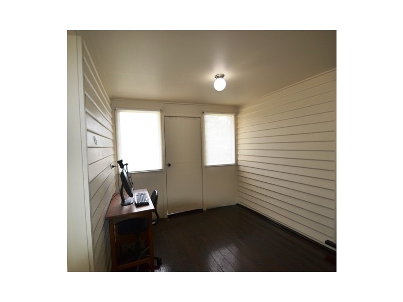 4 Delhi Street, Seymour VIC 3660