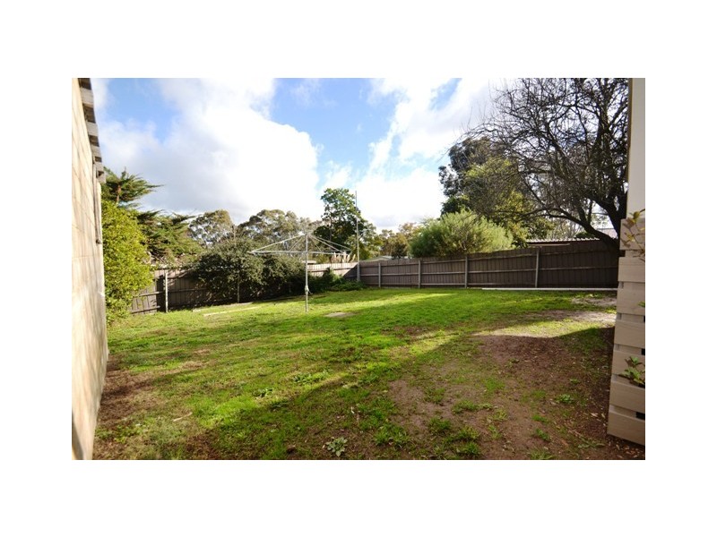 4 Delhi Street, Seymour VIC 3660