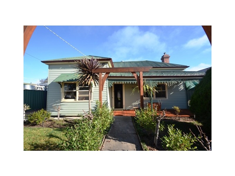 15 Moyle Street, Seymour VIC 3660
