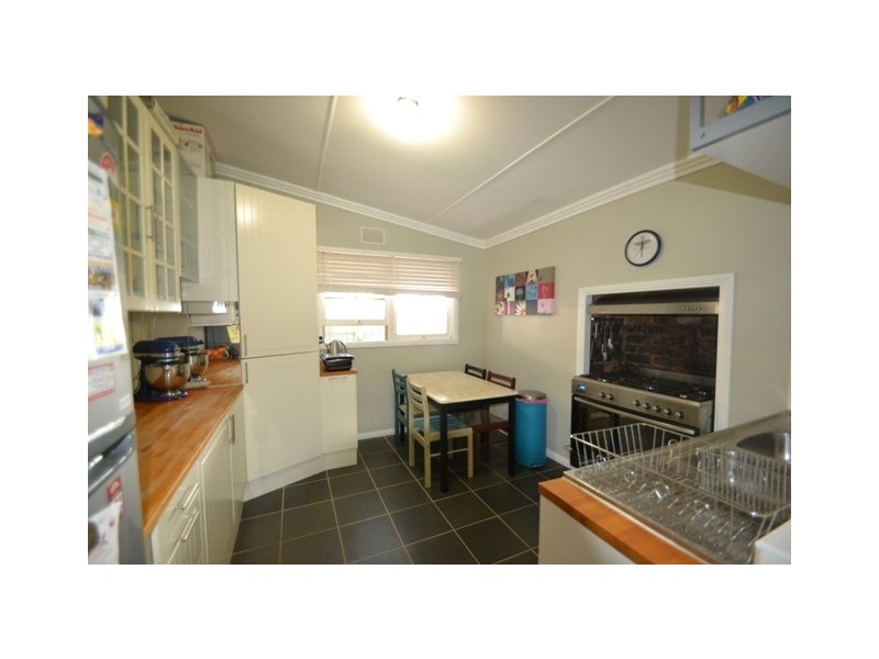 15 Moyle Street, Seymour VIC 3660