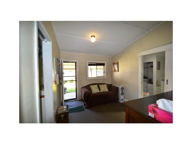 15 Moyle Street, Seymour VIC 3660