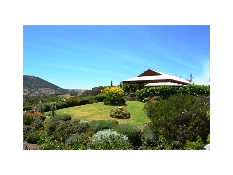 175 Ghin Ghin Road, Seymour VIC 3660