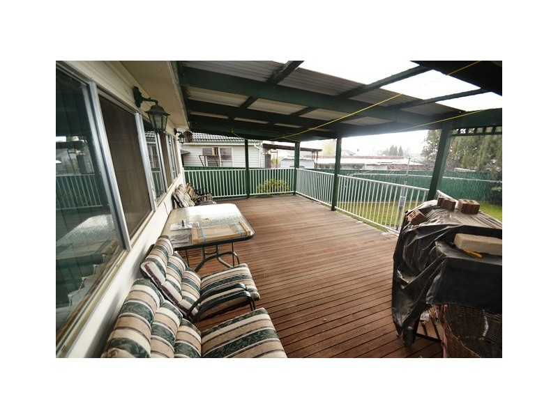 40 Heywood Cres, Seymour VIC 3660
