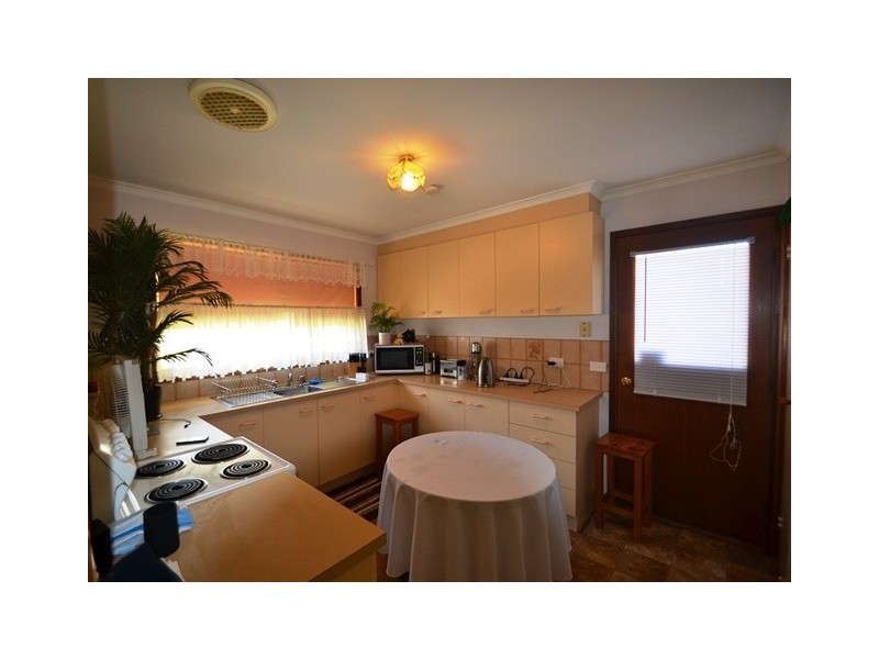 3/30 Clarey Ave, Seymour VIC 3660