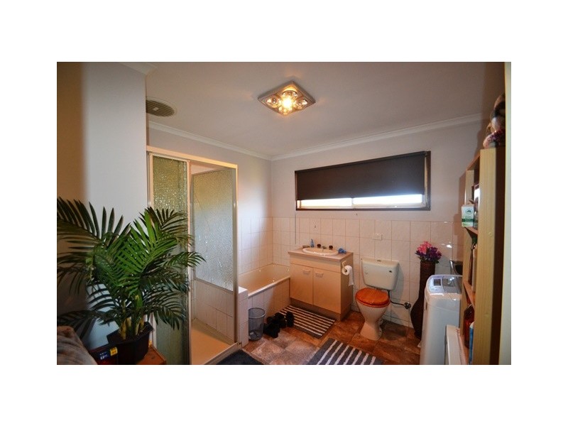 3/30 Clarey Ave, Seymour VIC 3660