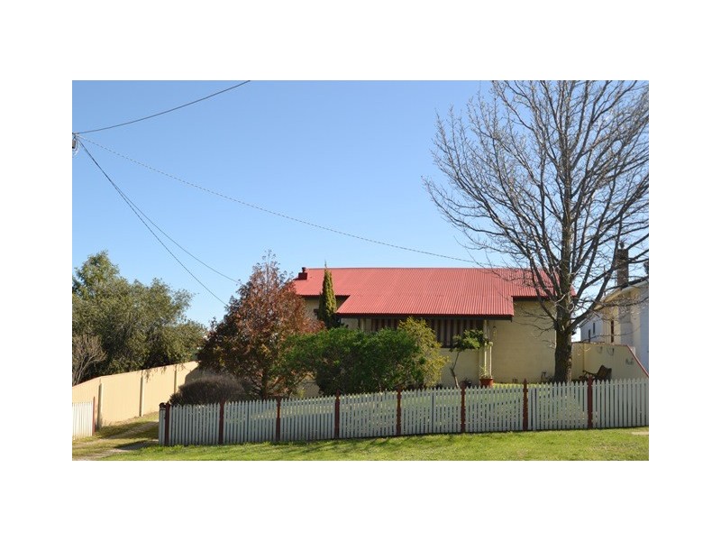 45 Oak Street, Seymour VIC 3660