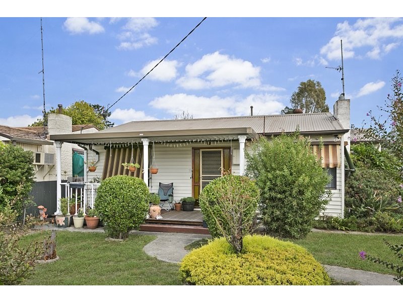 12 Alfred Street, Seymour VIC 3660