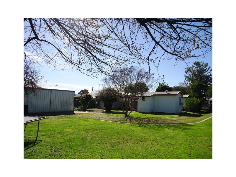 6 Alfred, Seymour VIC 3660